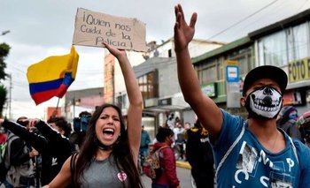¿Por qué los medios concentrados invisibilizan la violencia en Colombia? | Latinoamérica
