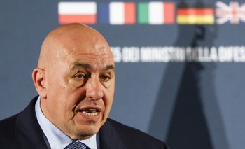 Italia y Alemania dicen que los aliados de la OTAN deben reducir las brechas en el gasto en defensa | Ministros